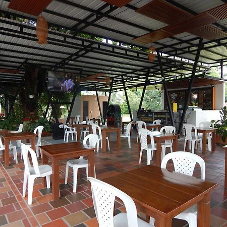 Hotel Campestre Las Palmas Sas Villavicencio Exteriör bild
