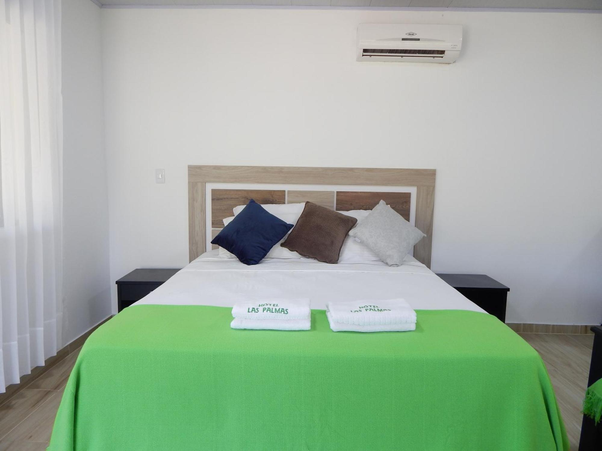 Hotel Campestre Las Palmas Sas Villavicencio Exteriör bild