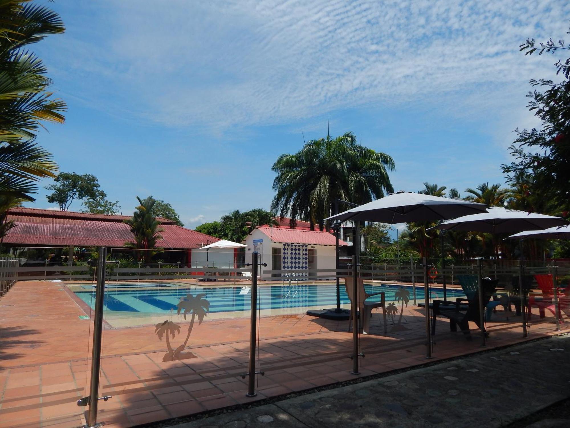 Hotel Campestre Las Palmas Sas Villavicencio Exteriör bild